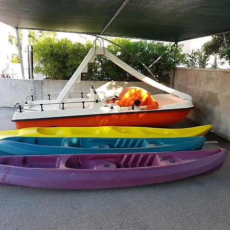 Lejlighed Pino With Pool, Sauna & Jacuzzi 2 Petrcane