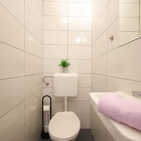 Lejlighed Pino With Pool, Sauna & Jacuzzi 2