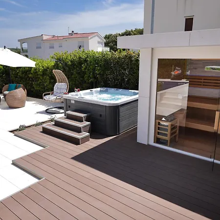 Lejlighed Pino With Pool, Sauna & Jacuzzi 2