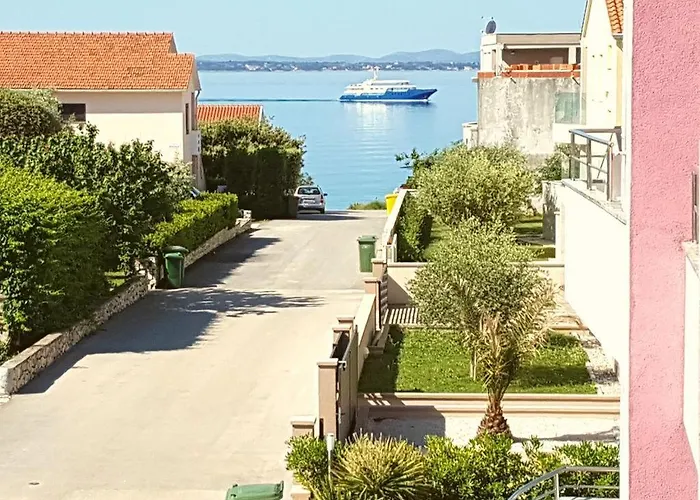 Pino With Pool, Sauna&jacuzzi 2 Appartamento